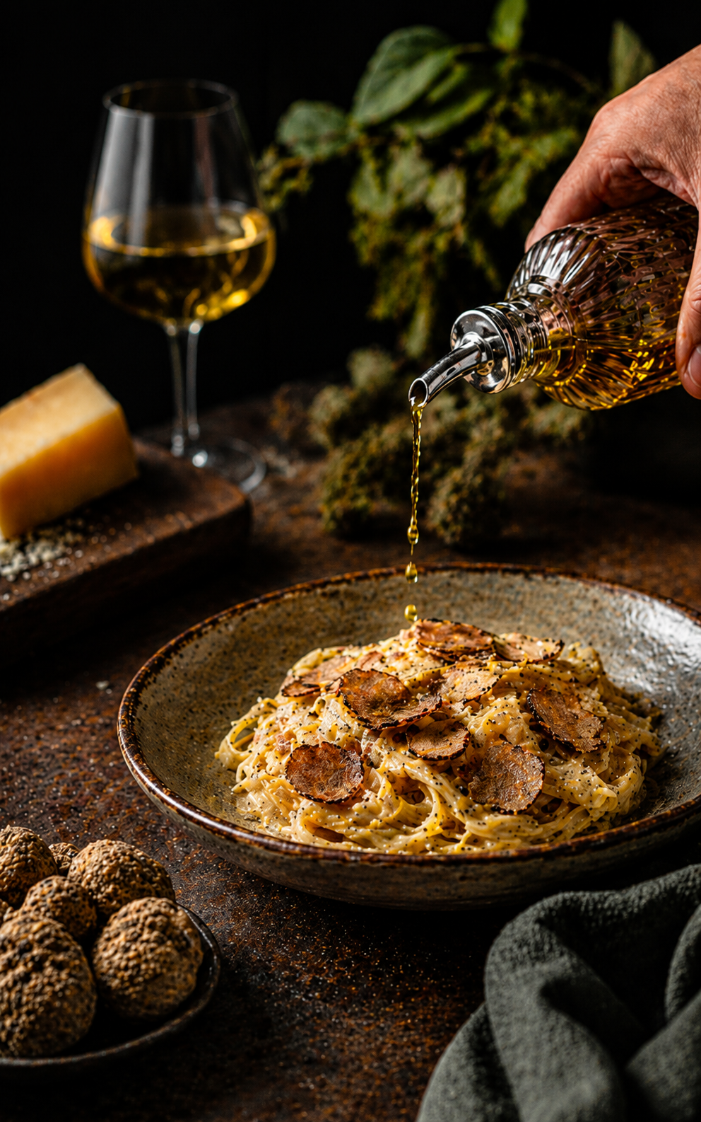 Finish pasta, risotto or eggs with white truffle oil